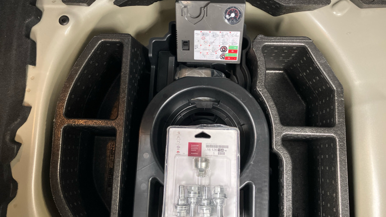 Peugeot 208 1.2 PureTech 100 Active Premium 5dr Petrol Hatchback